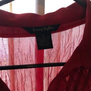 Red shirt long sleeve